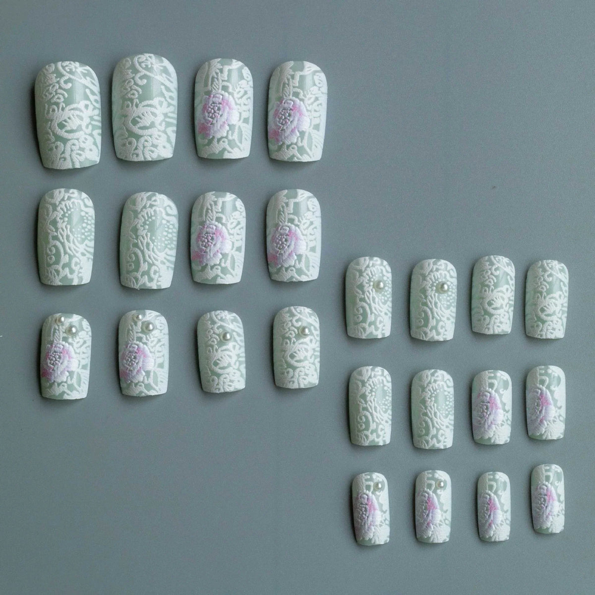 Press-On Nail Set Intricate Floral Lace Gel-Look Finish