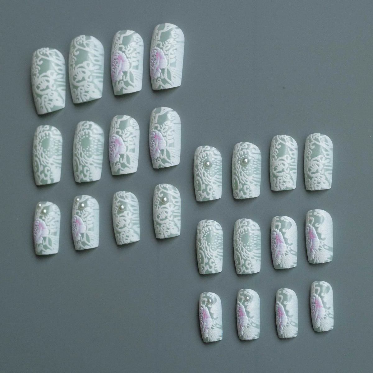 Press-On Nail Set Intricate Floral Lace Gel-Look Finish