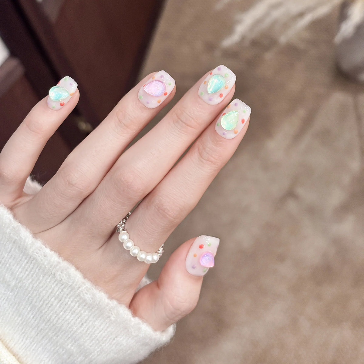 Press-On Nail Set Intricate Patterned Designs Easy To Apply