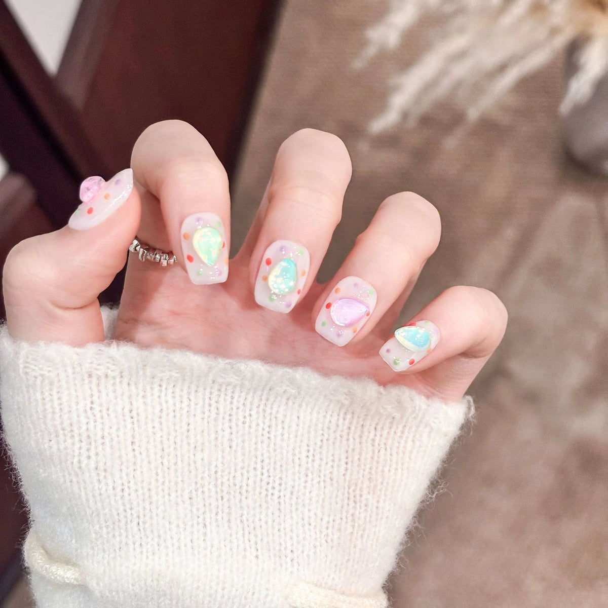 Press-On Nail Set Intricate Patterned Designs Easy To Apply