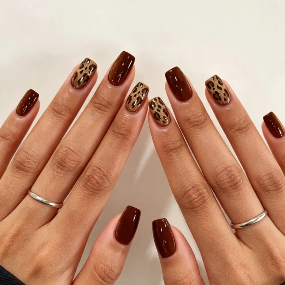 Press-On Nail Set Leopard Print Glossy Gel Long-Lasting