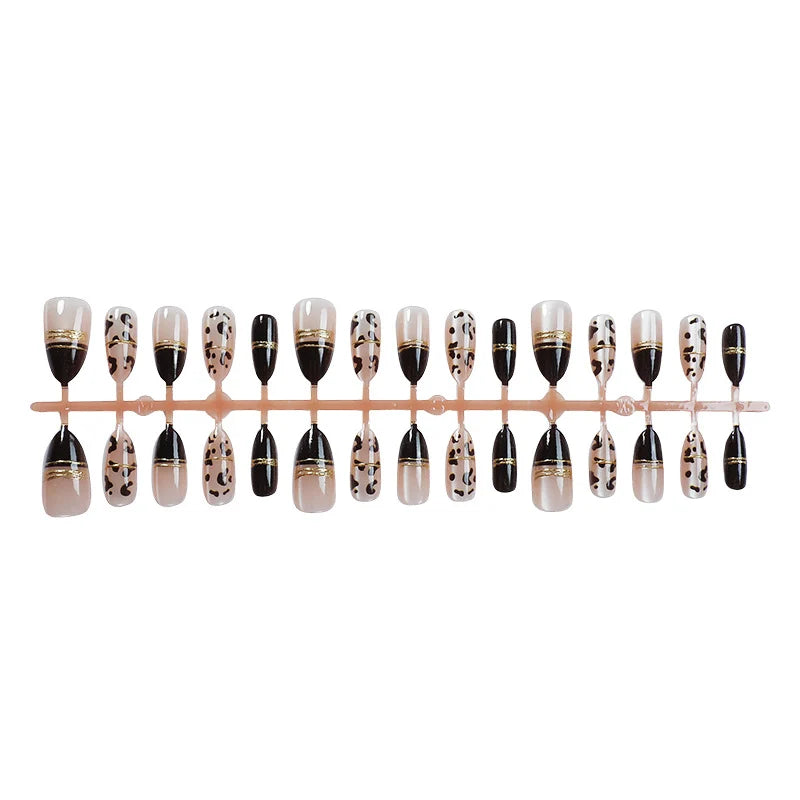 Press-On Nail Set Leopard Print & Gold Accent