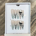 Press-On Nail Set Lightweight & Reusable Adhesive Strips