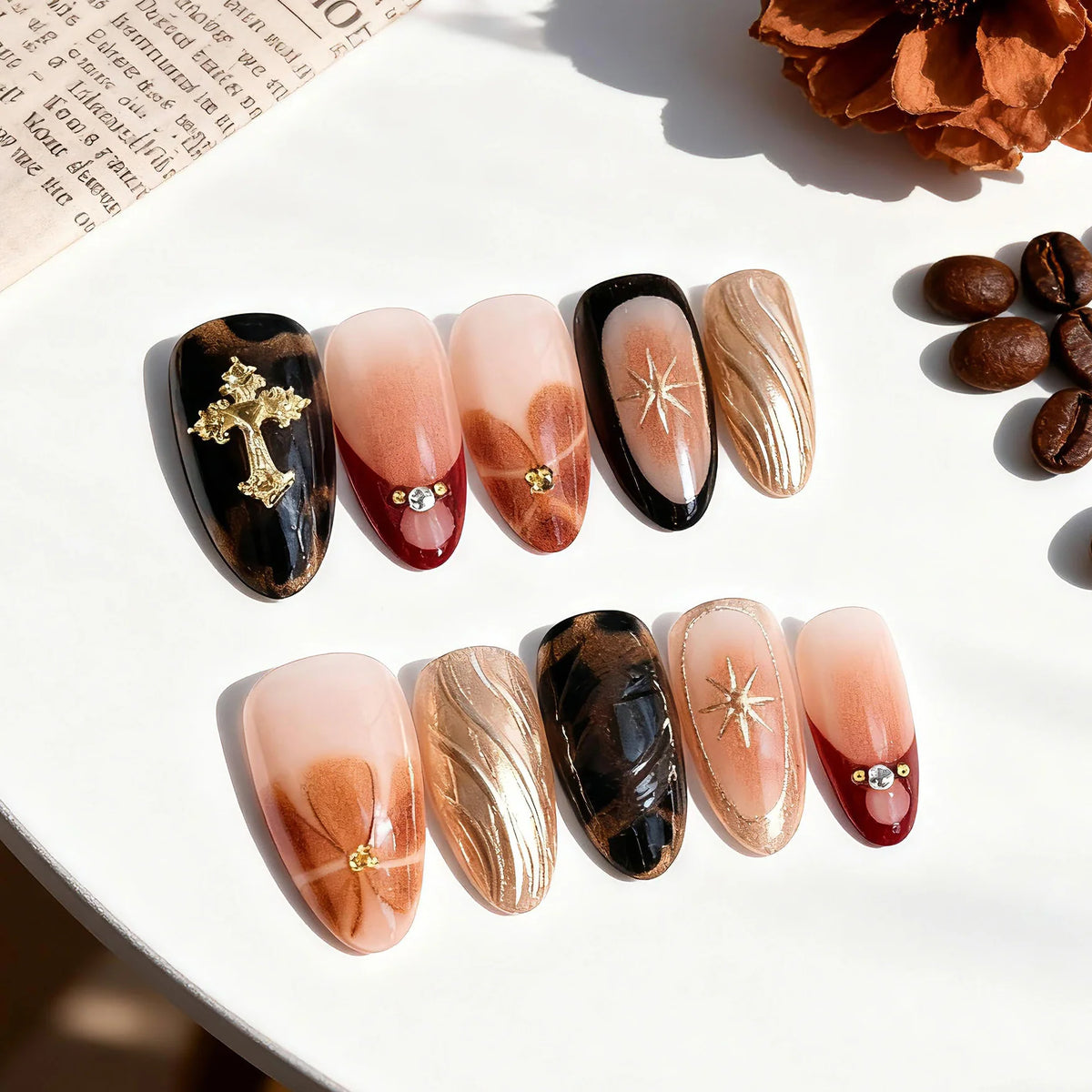 Press-On Nail Set Marble Effect & Easy Application