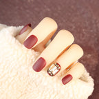 Press-On Nail Set Matte Finish & Crystal Accents Reusable