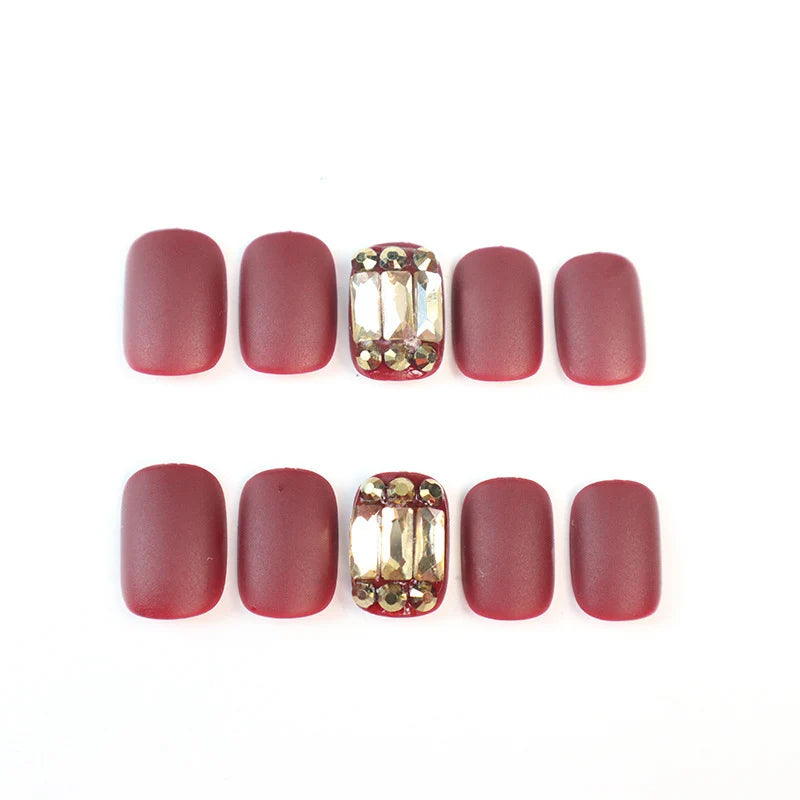 Press-On Nail Set Matte Finish & Crystal Accents Reusable