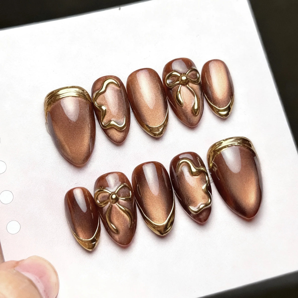 Press-On Nail Set Metallic Accents Peel & Stick Chip-Resistant
