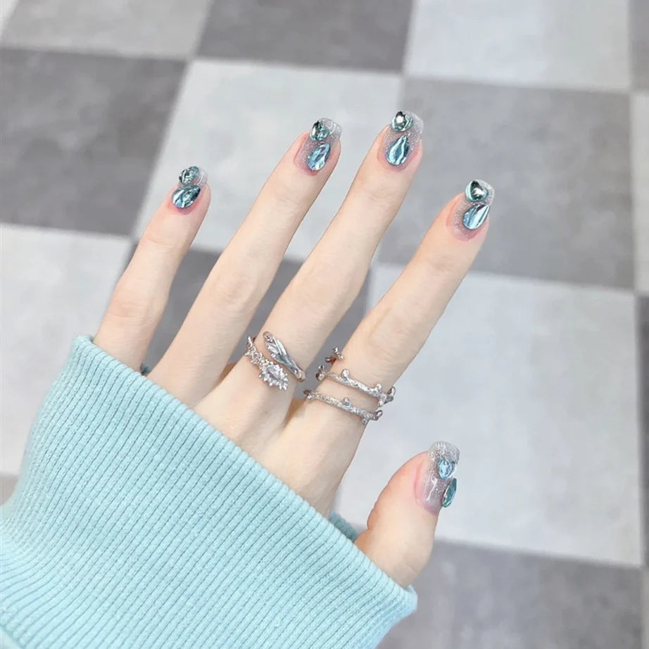 Press-On Nail Set Metallic Glue-On & Reusable