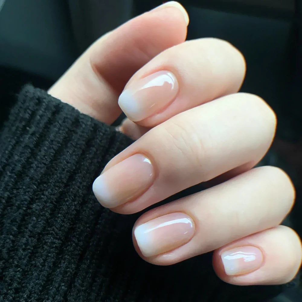 Press-On Nail Set Natural-Look Glossy Chip-Resistant