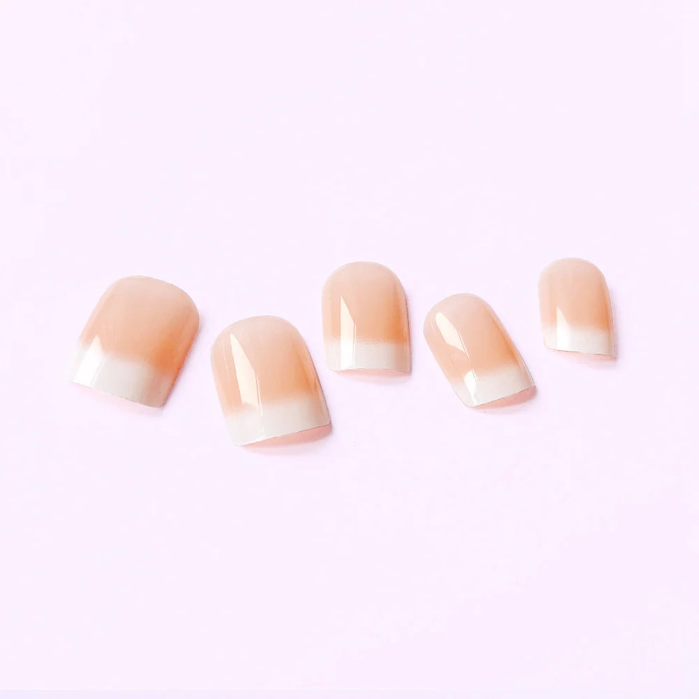 Press-On Nail Set Natural-Look Glossy Chip-Resistant