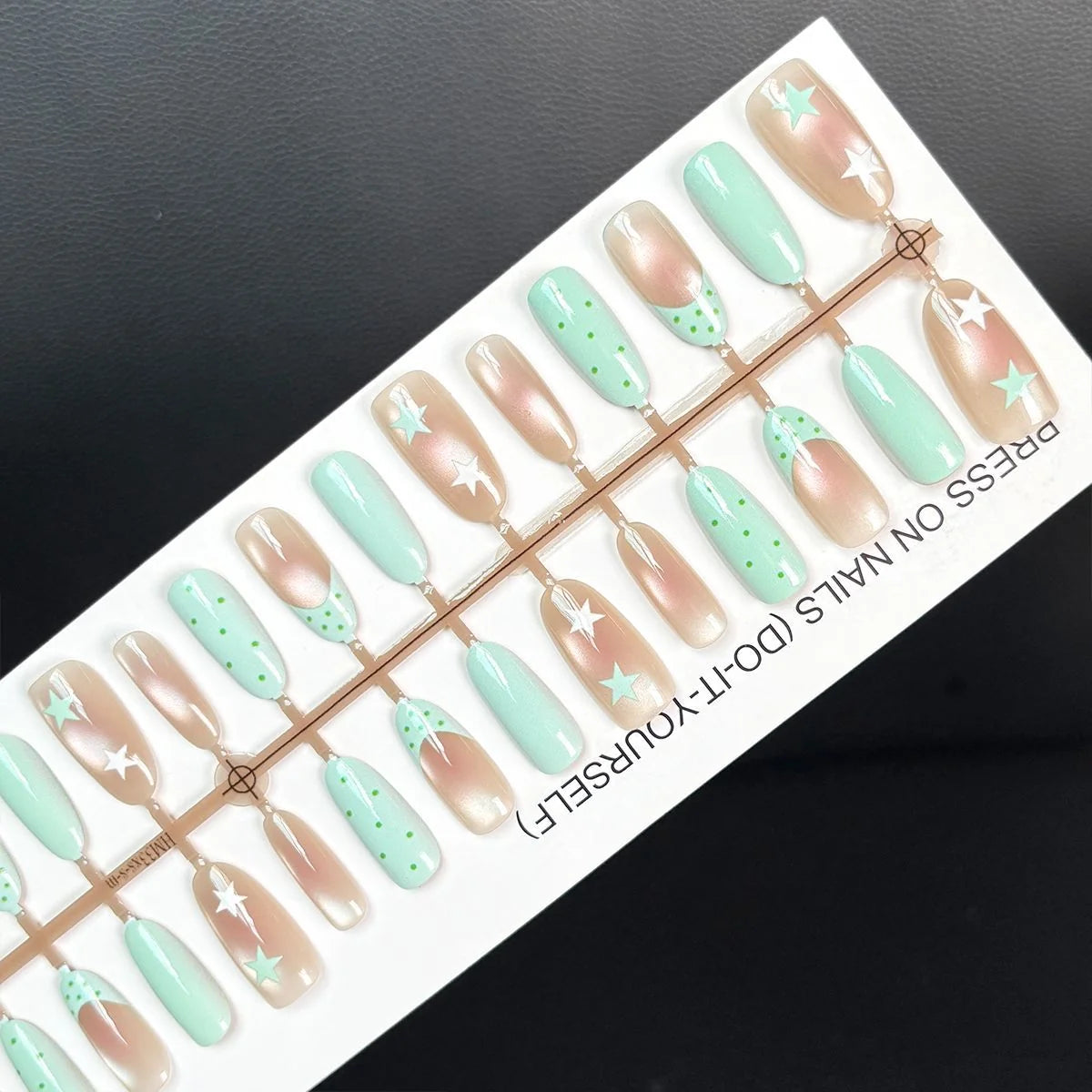 Press-On Nail Set No Glue Long-Lasting Pastel Patterns
