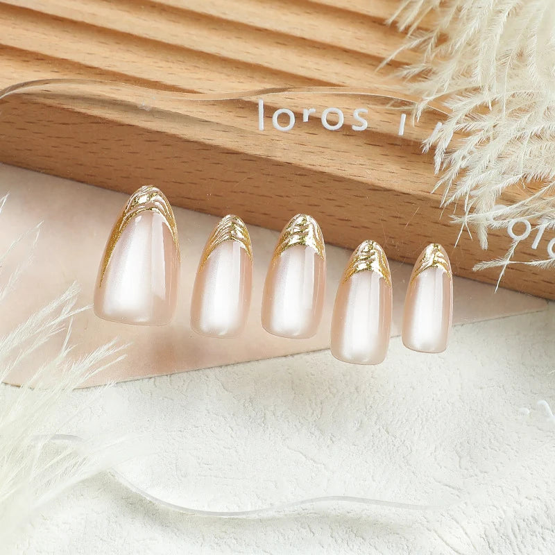 Press-On Nail Set No Glue Nude Gold Accents