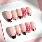 Press-On Nail Set Non-Toxic Artistic Design