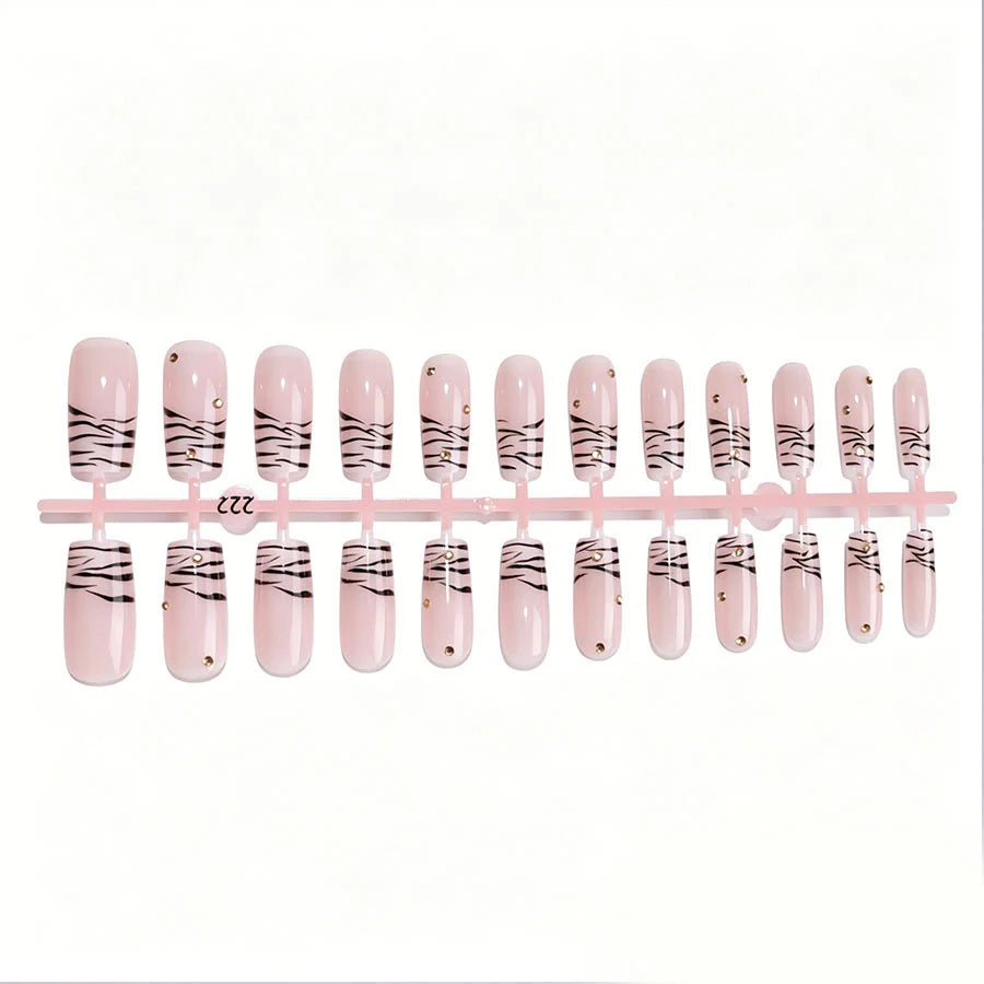 Press-On Nail Set Nude Fine Lines & Glitter