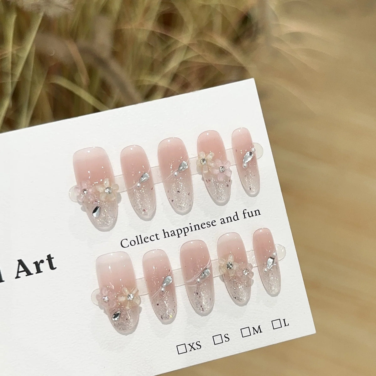 Press-On Nail Set Nude Pink Floral & Shimmer
