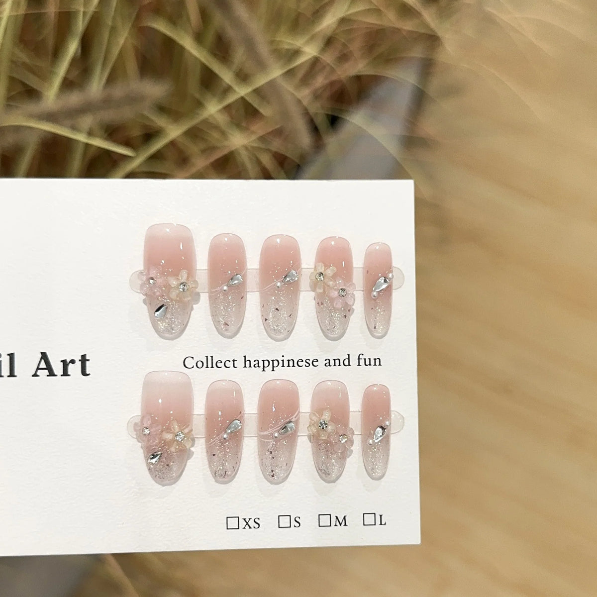 Press-On Nail Set Nude Pink Floral & Shimmer