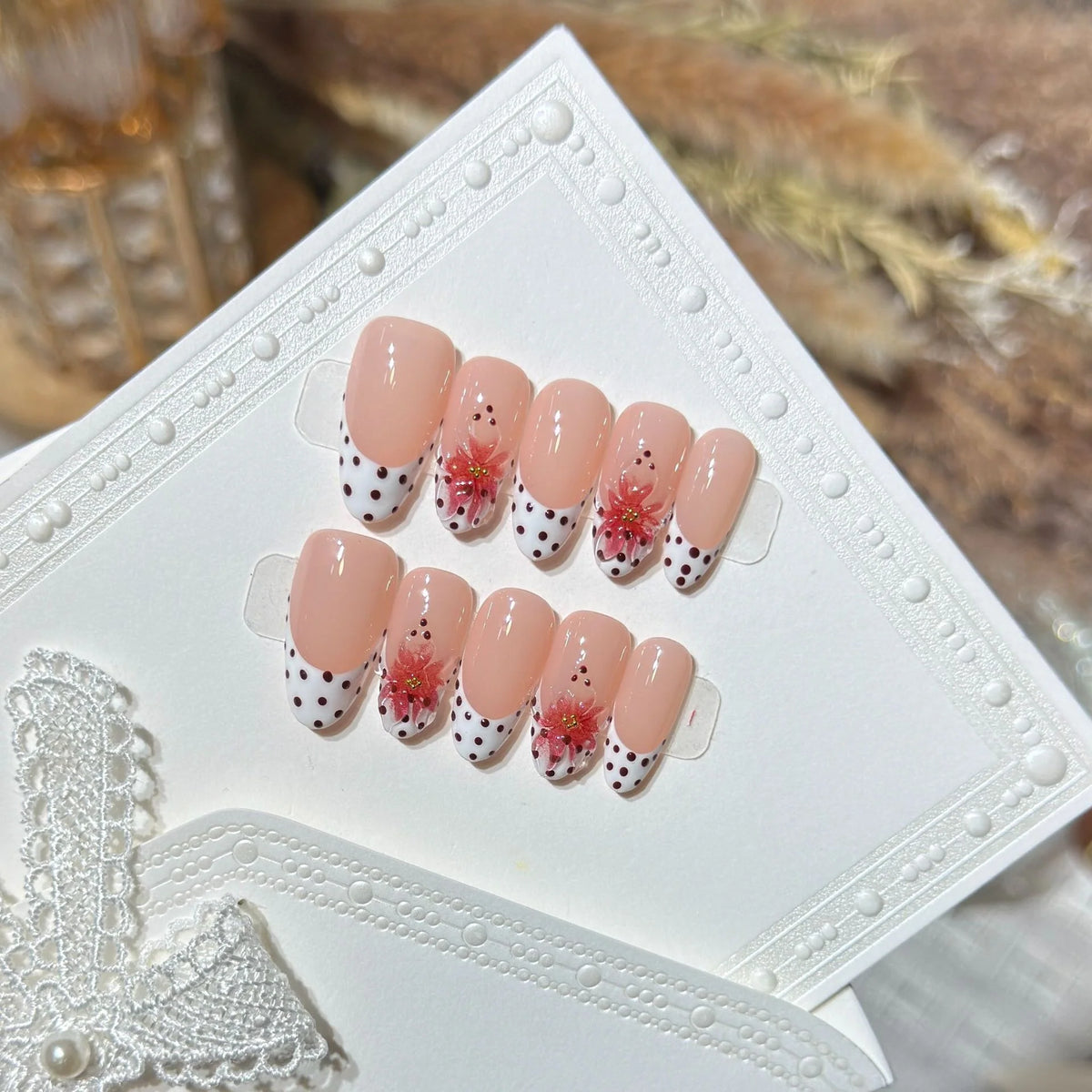 Press-On Nail Set Oval Floral & Polka Dot Long-Lasting