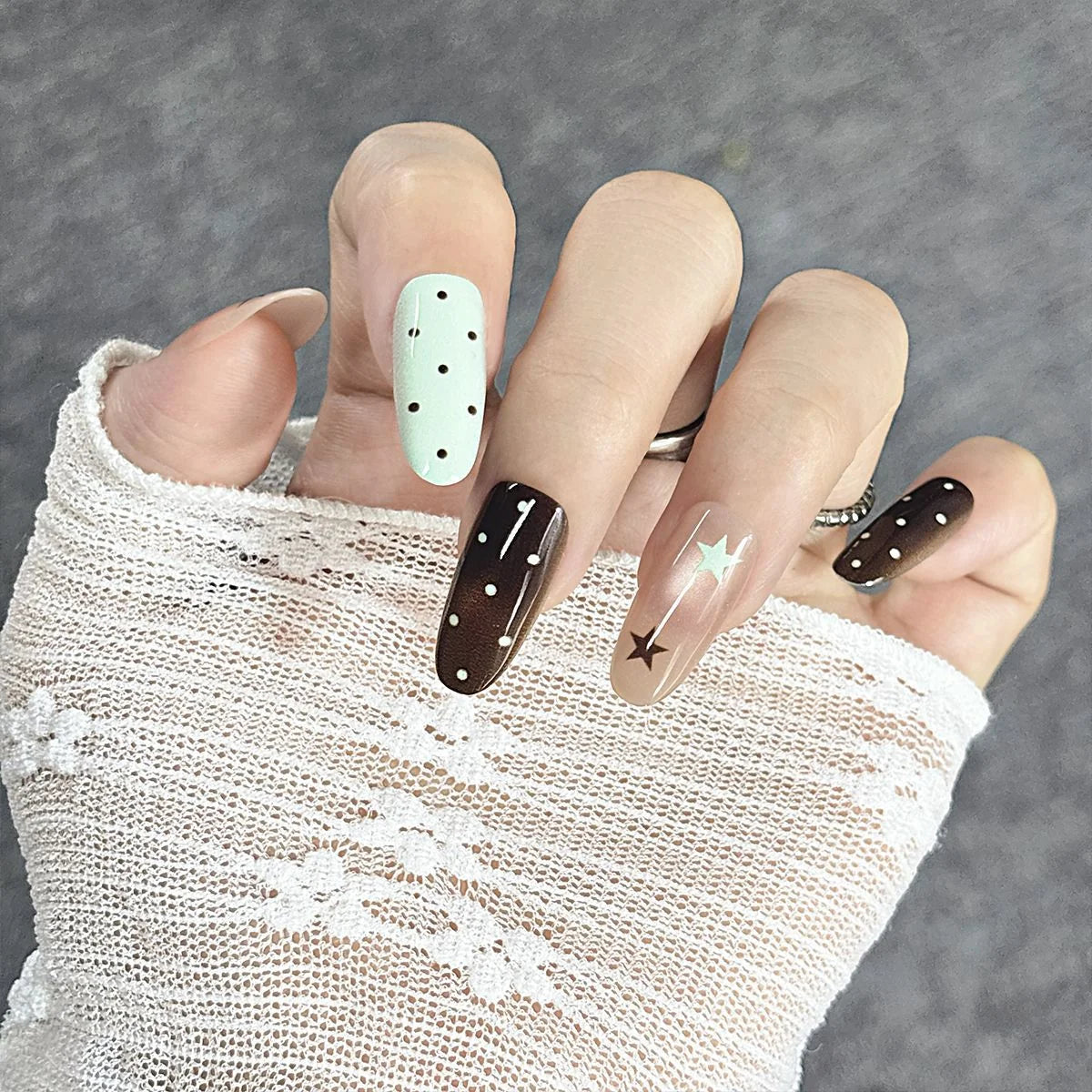 Press-On Nail Set Peel-And-Stick Reusable & Durable