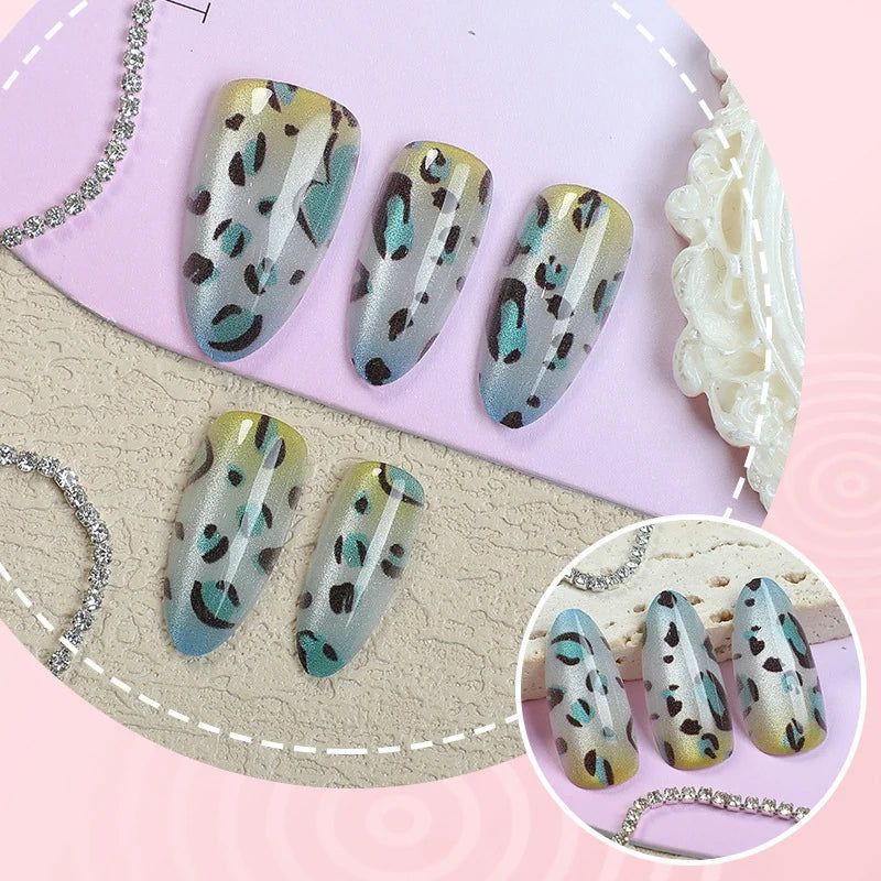 Press-On Nail Set Peel & Stick Artistic Designs