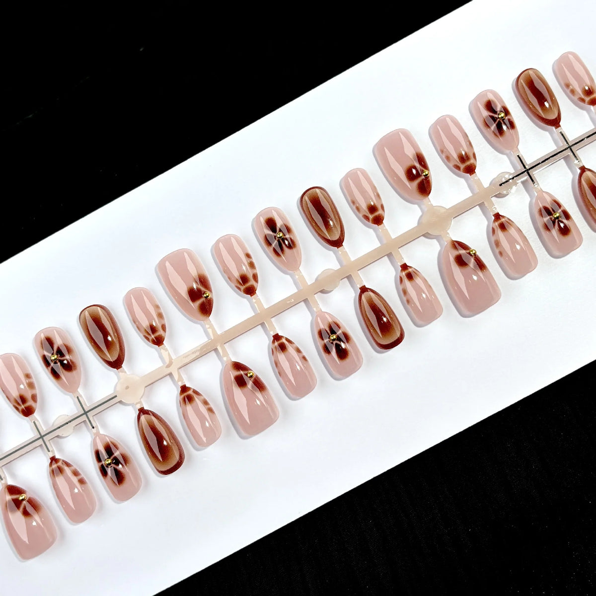 Press-On Nail Set Pink Chestnut Floral Peel & Stick