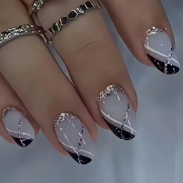 Press-On Nail Set Plum Geometric Designs 24 Piece