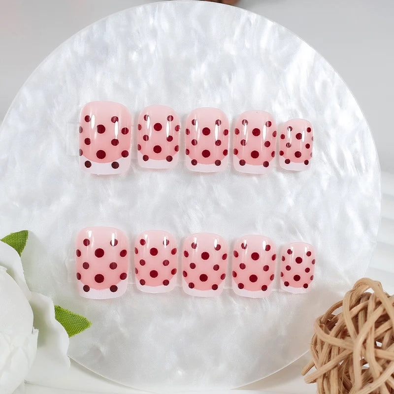 Press-On Nail Set Polka Dot 24 Nails Tool-Free