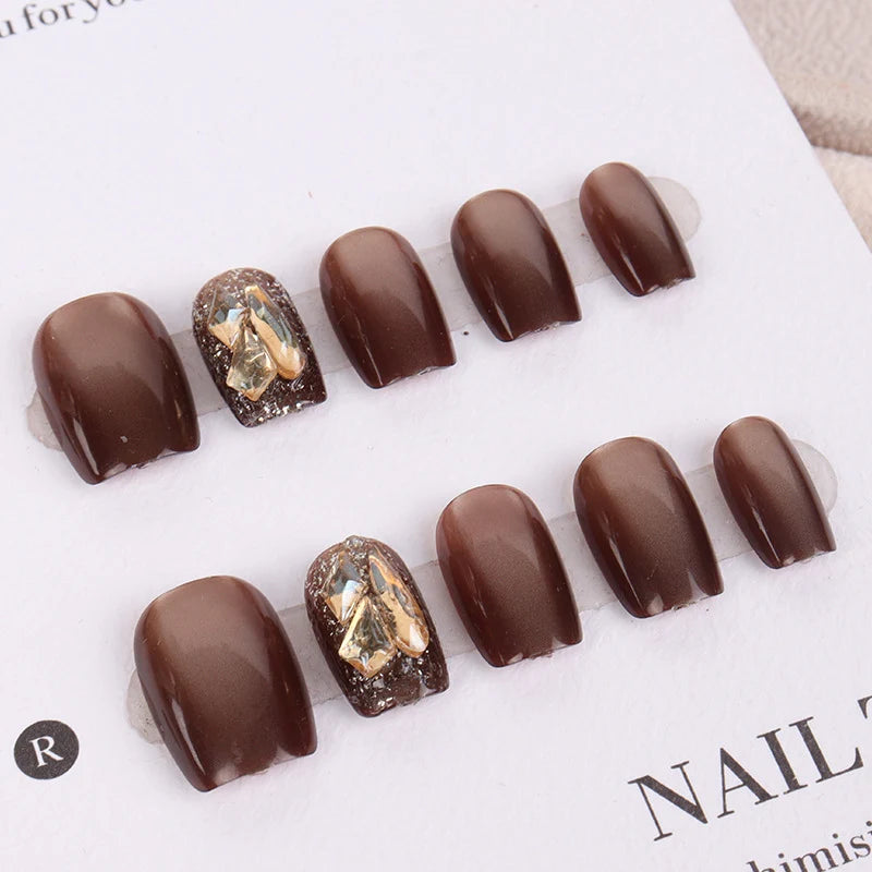 Press-On Nail Set Pre-Applied Adhesive Matte & Metallic