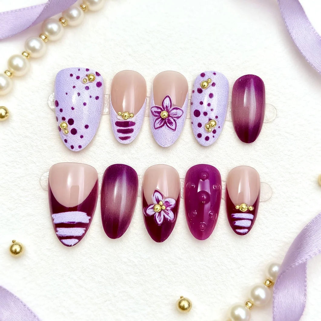 Press-On Nail Set Pre-Glued Floral Designs Long-Lasting