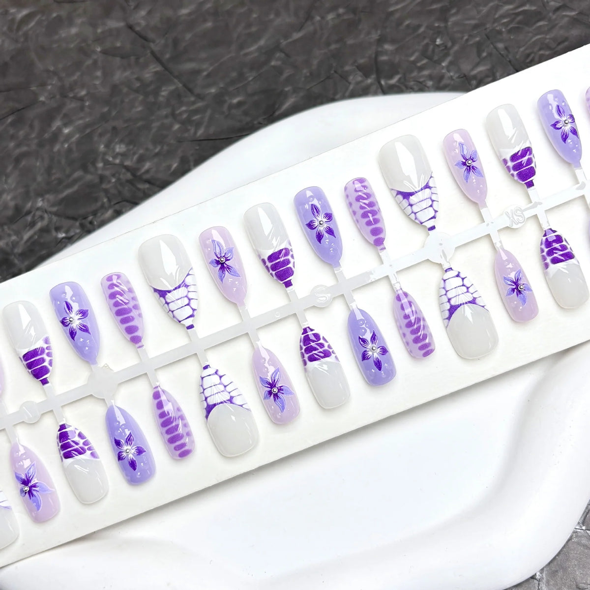Press-On Nail Set Purple Floral Peel-On & Reusable