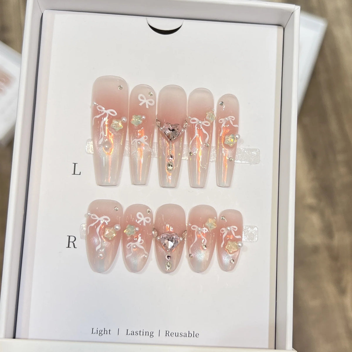Press-On Nail Set Resin Glue-Free Bows & Sparkle