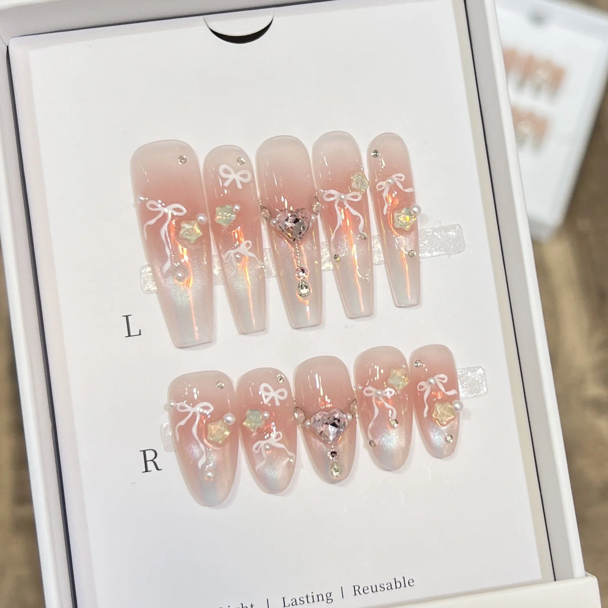 Press-On Nail Set Resin Glue-Free Bows & Sparkle