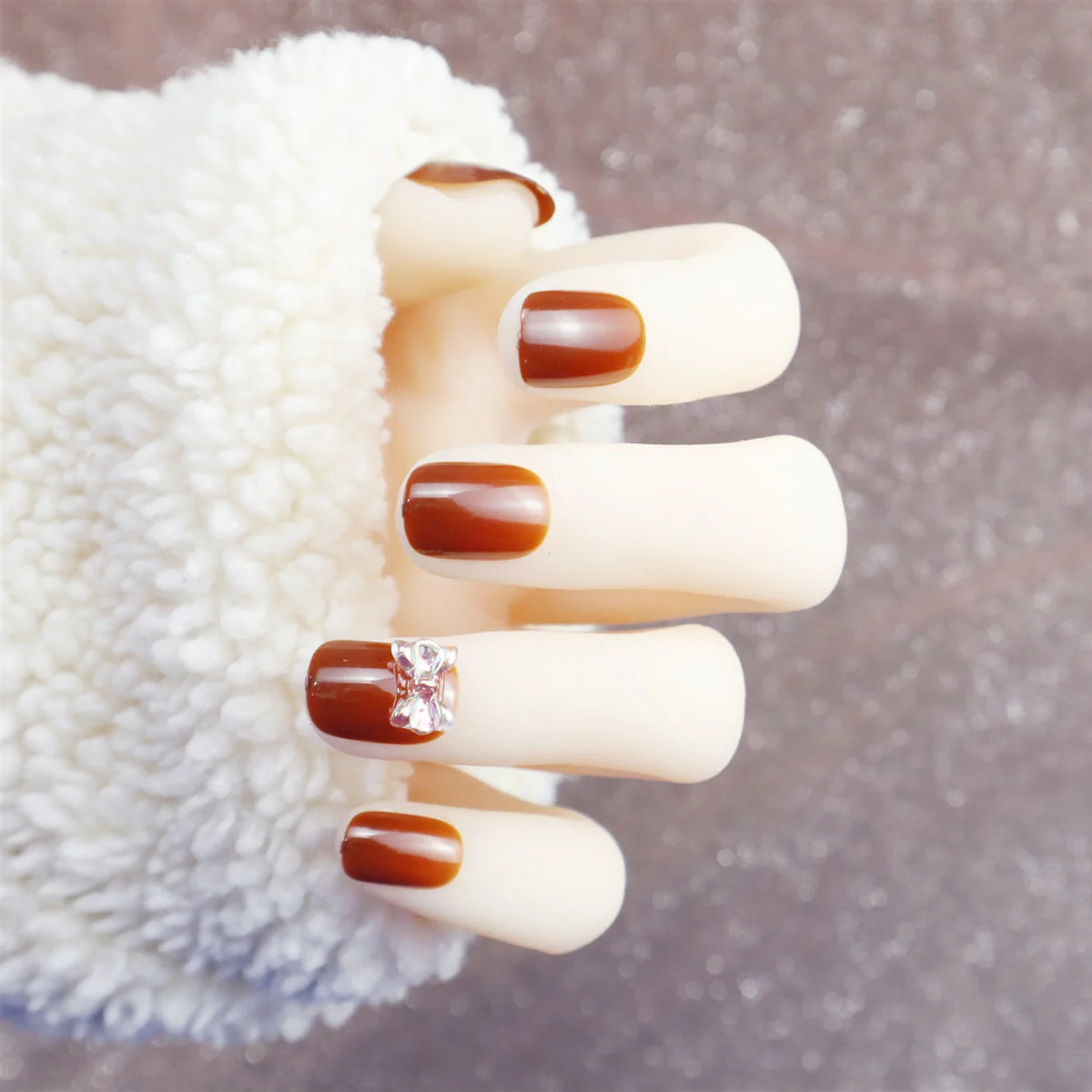 Press-On Nail Set Rhinestone Accent Glossy Finish