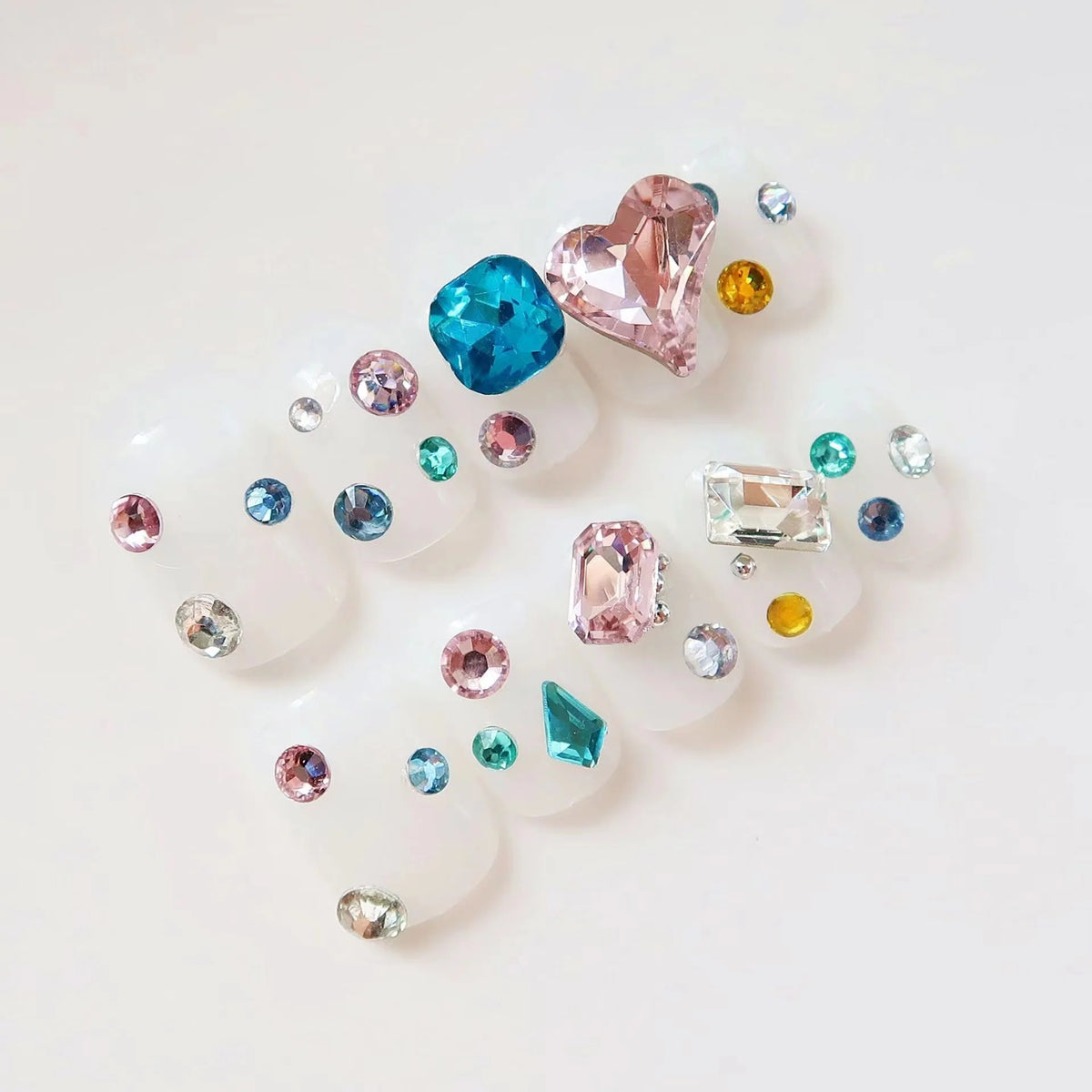 Press-On Nail Set Rhinestone Accent & Tool-Free Application