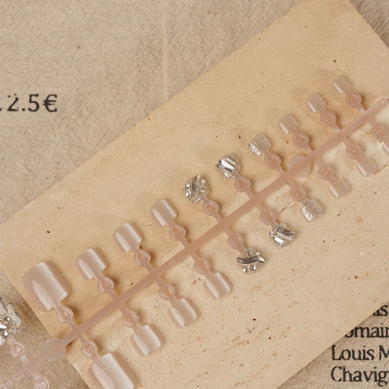 Press-On Nail Set Rhinestone Peel-And-Stick Lightweight