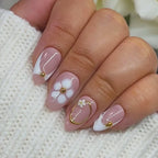 Press-On Nail Set Romantic Floral Long-Lasting Wear