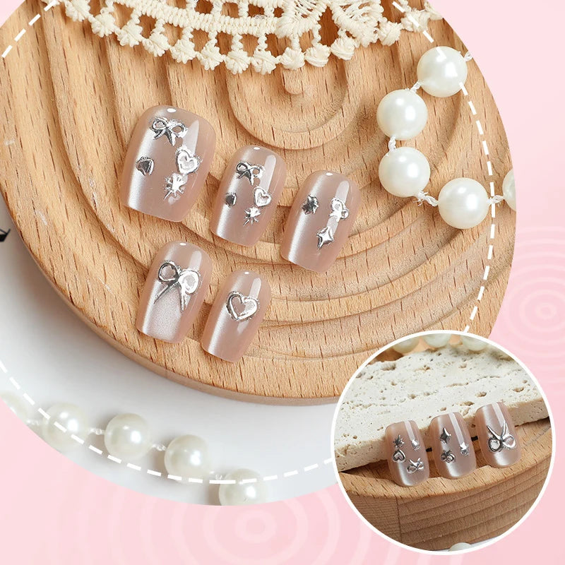 Press-On Nail Set Salon-Quality & Chip-Resistant