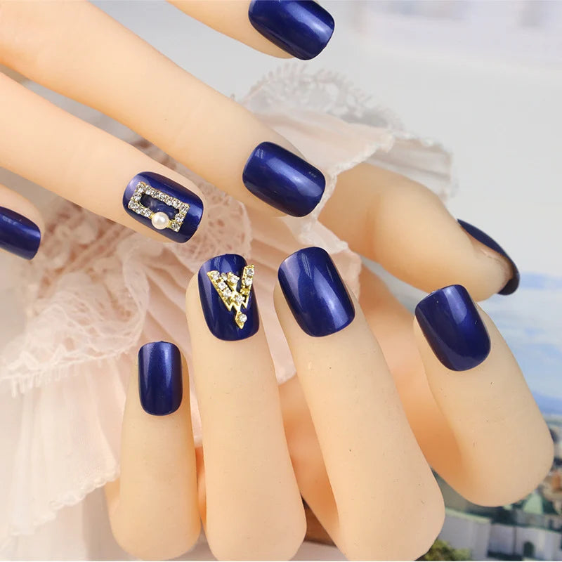 Press-On Nail Set Salon-Quality Long-Lasting & Comfortable Fit