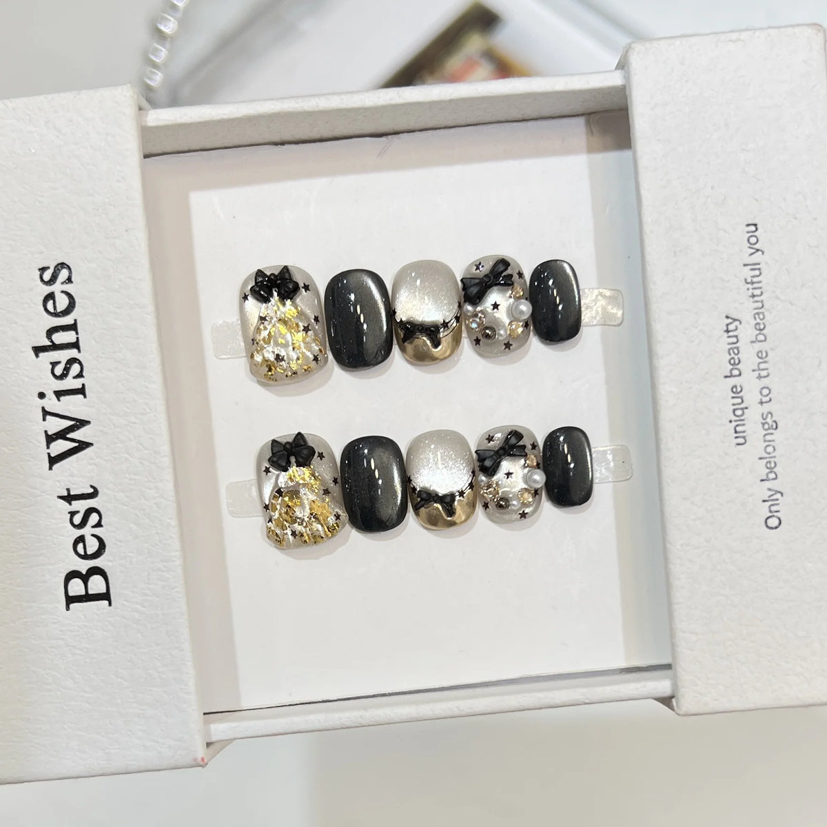 Press-On Nail Set Salon-Quality Pearls & Gold