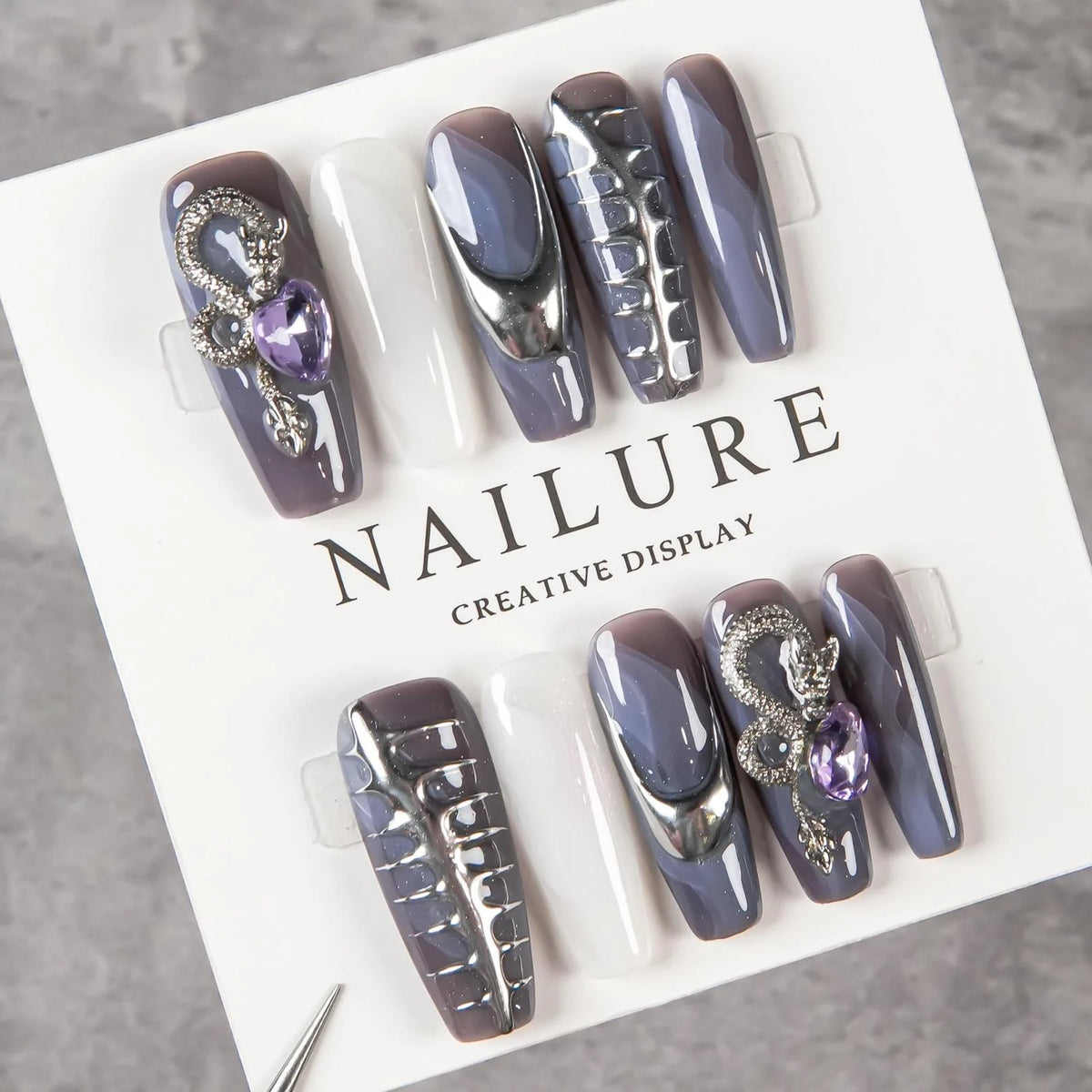 Press-On Nail Set Sculpted Metallic Accents Reusable