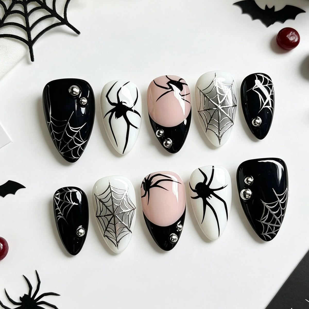 Press-On Nail Set Seasonal Designs Set of 24