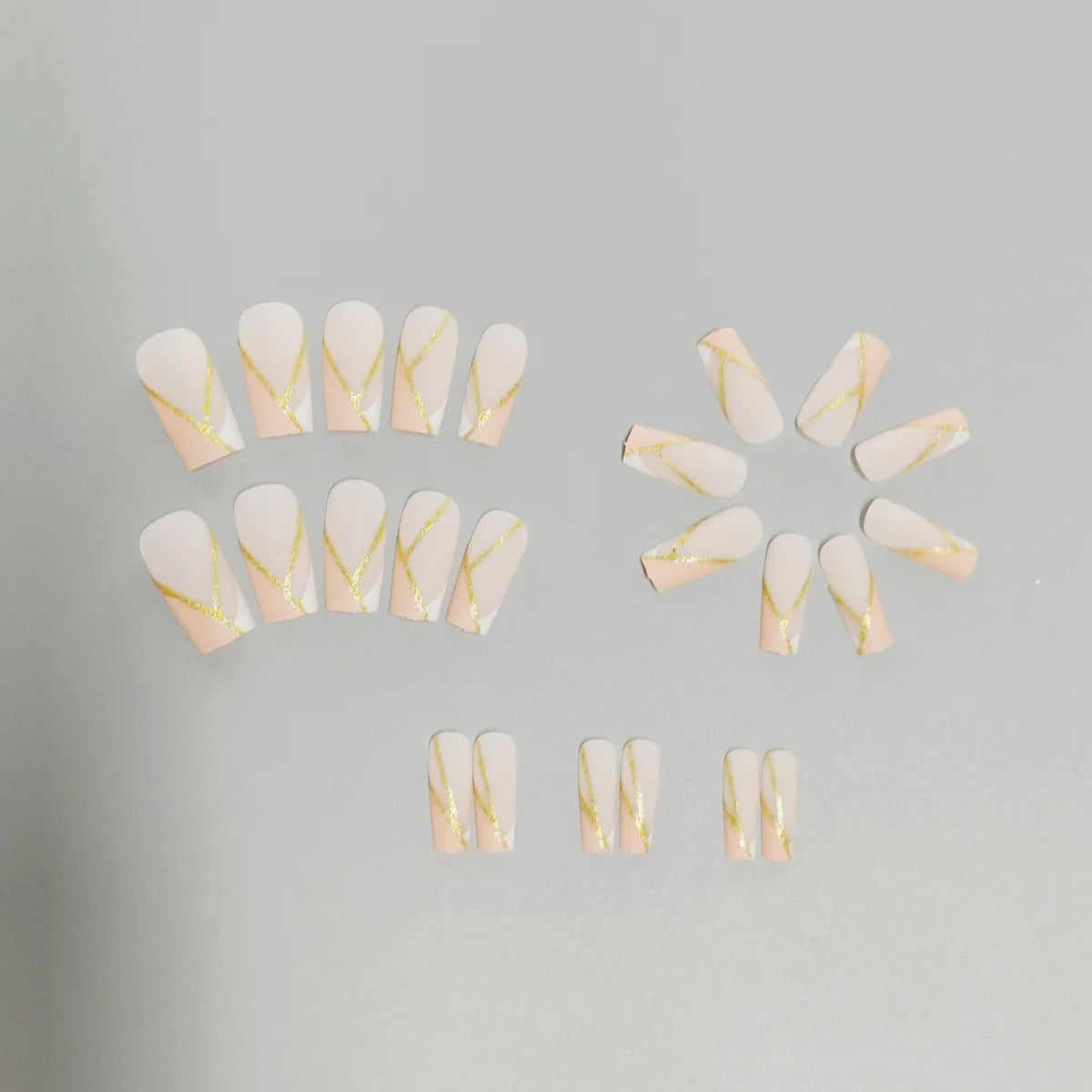 Press-On Nail Set Self-Adhesive Nude & Gold Accents