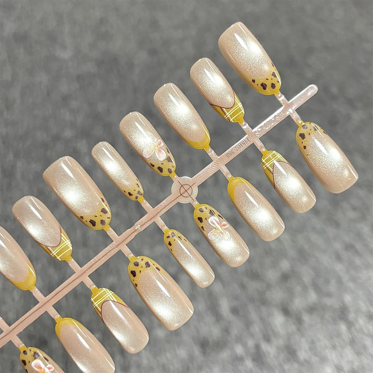 Press-On Nail Set Self-Adhesive Reusable Glitter & Floral
