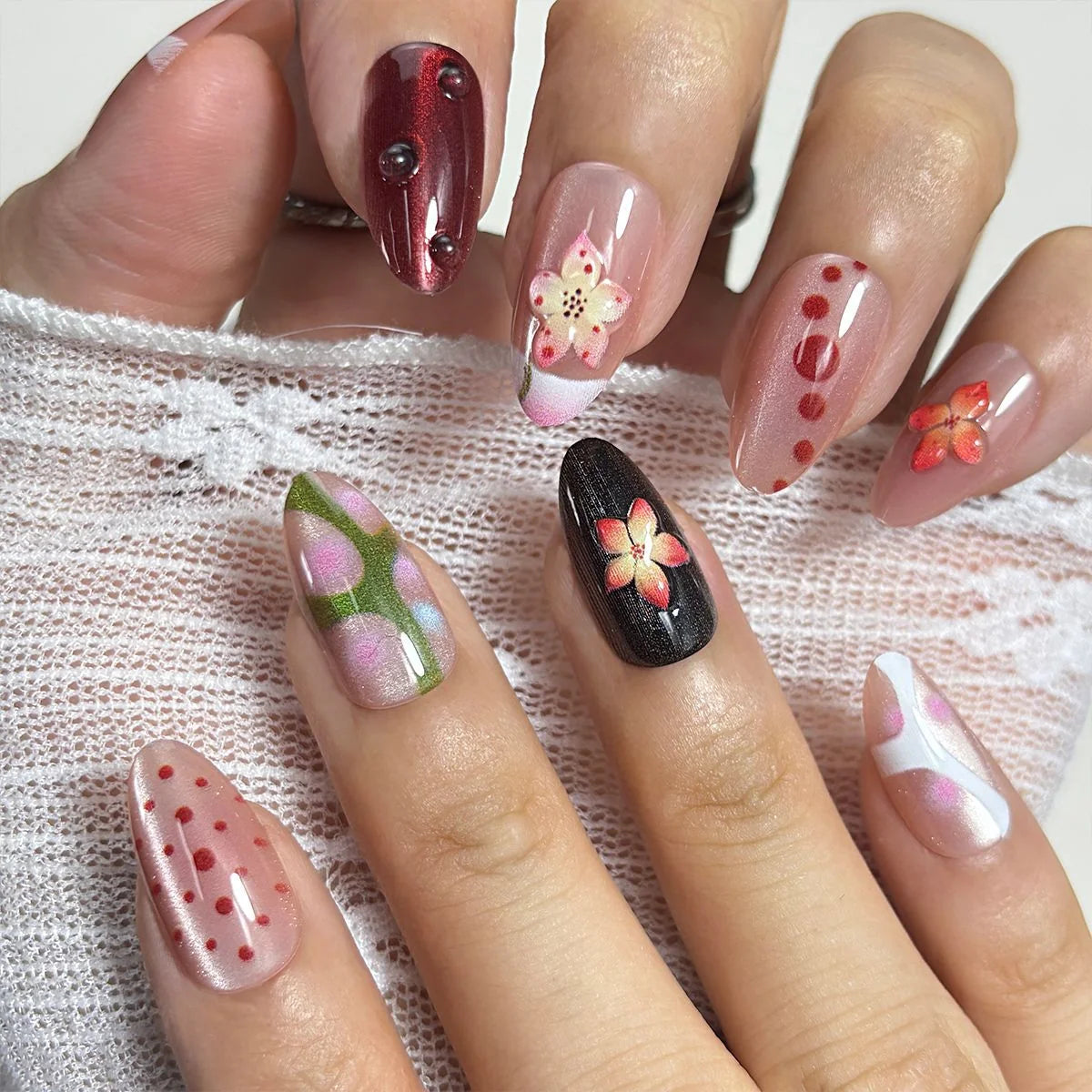 Press-On Nail Set Self-Adhesive Universal Fit Nail File & Applicator