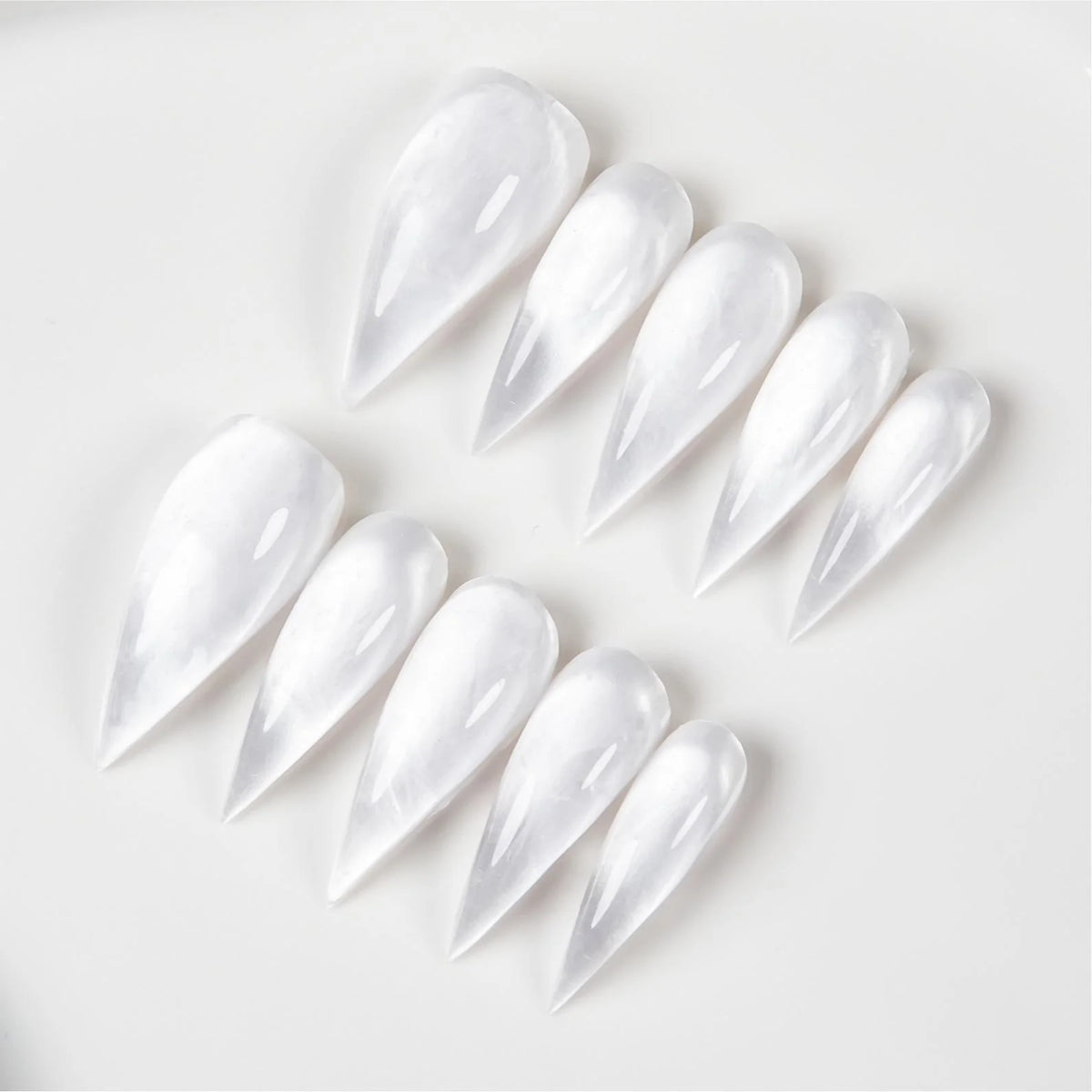 Press-On Nail Set Sharp Stiletto Long-Lasting & Easy Application