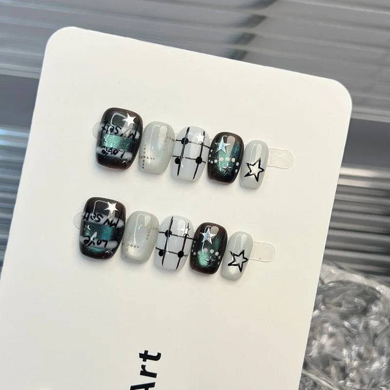 Press-On Nail Set Star Accents No-Glue & Long-Lasting