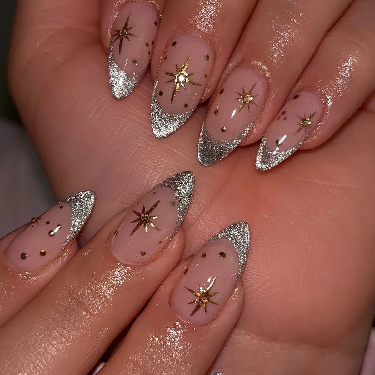Press-On Nail Set Star Embellished No Glue & Reusable