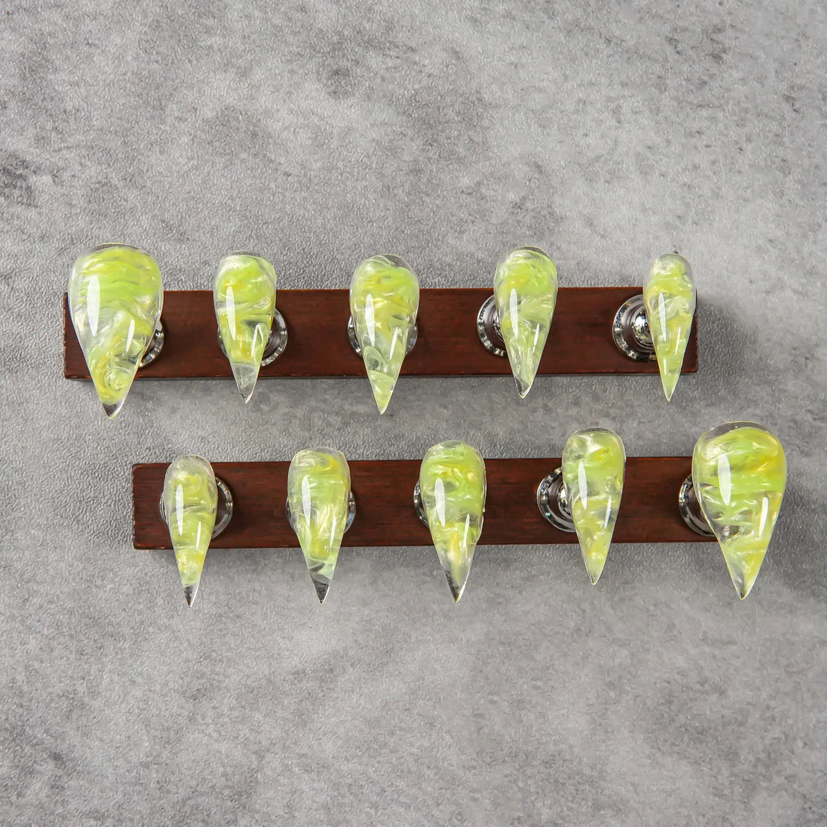 Press-On Nail Set Stiletto Artistic & Reusable