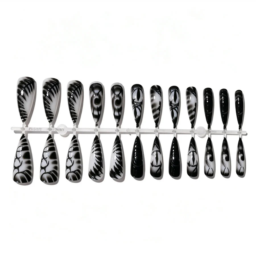 Press-On Nail Set Stiletto Black & White Reusable