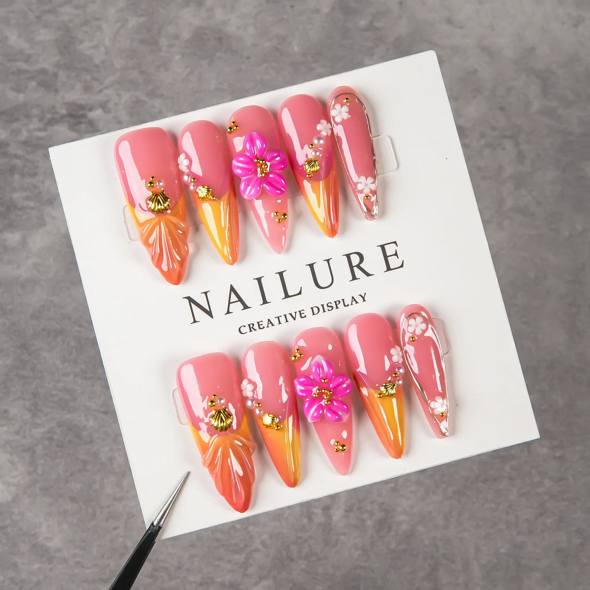 Press-On Nail Set Stiletto Floral Adhesive Tabs