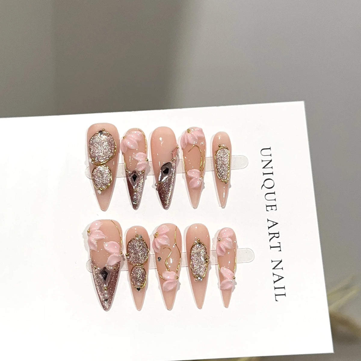 Press-On Nail Set Stiletto Floral Embellished Easy Adhesive & Long-Lasting